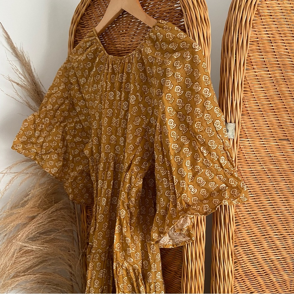 Sorell Doen dress in golden - Picture 5 of 11